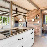 Hakun - 4km From The Sea By Interhome 度假居