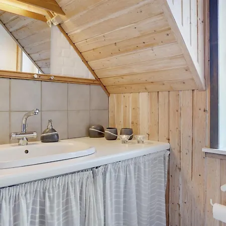 Hakun - 4km From The Sea By Interhome Ferienhaus