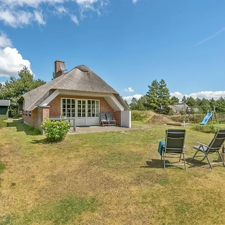 Ferienhaus Hakun - 4km From The Sea By Interhome *