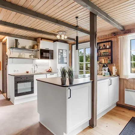 Ferienhaus Hakun - 4km From The Sea By Interhome *