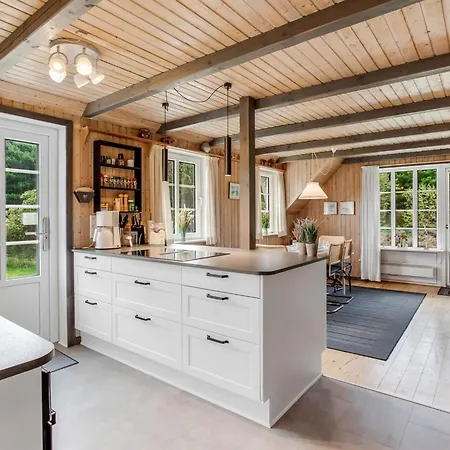 Hakun - 4km From The Sea By Interhome Feriehus *