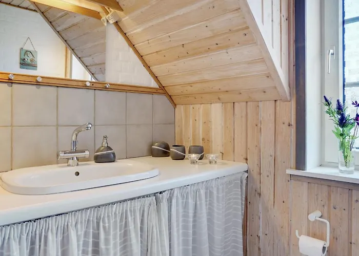 Hakun - 4km From The Sea By Interhome Дом отдыха