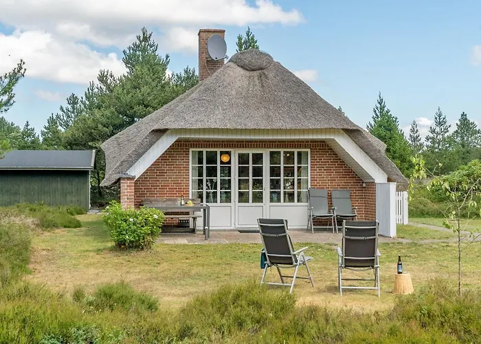 Hakun - 4km From The Sea By Interhome Дом отдыха