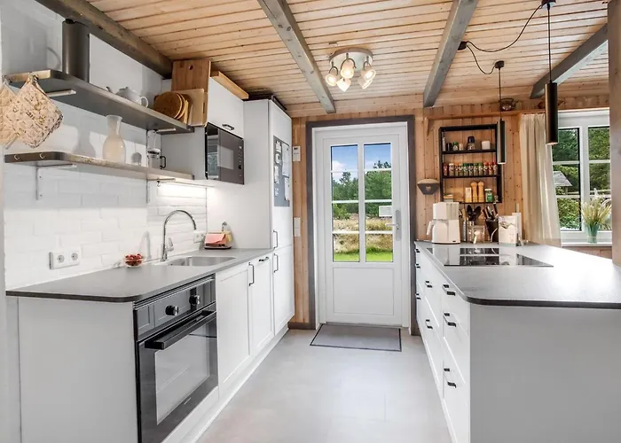 Дом отдыха Hakun - 4km From The Sea By Interhome Рёмё-Киркебю